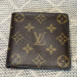 Louis Vuitton Black and Gold Monogram Card Holder